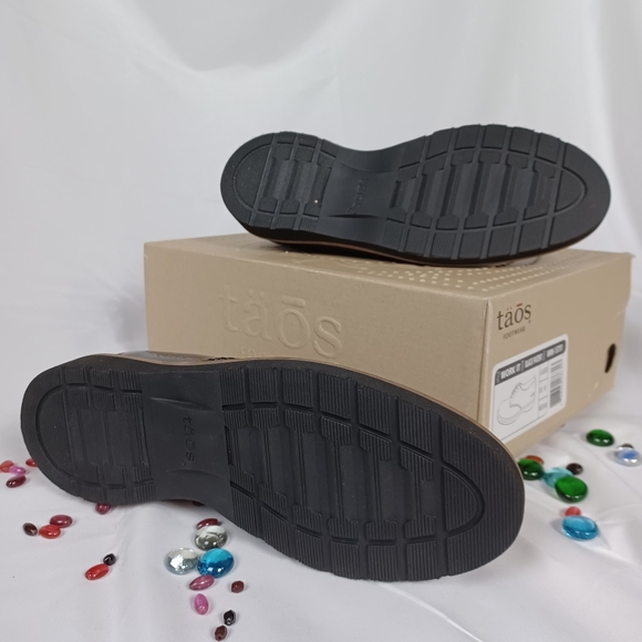 Taos womens sz 9 black patent leather Work it Oxford ♥️ - Picture 9 of 10